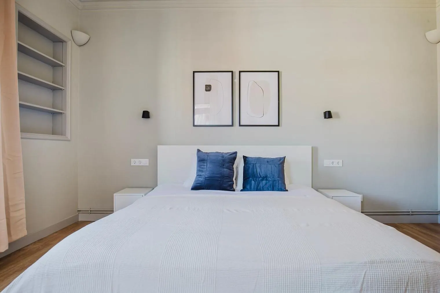 Blueground La Dreta Balcony Ac Nr Sagrada Bcn-174 Villa Barcelona 0*,  Spain