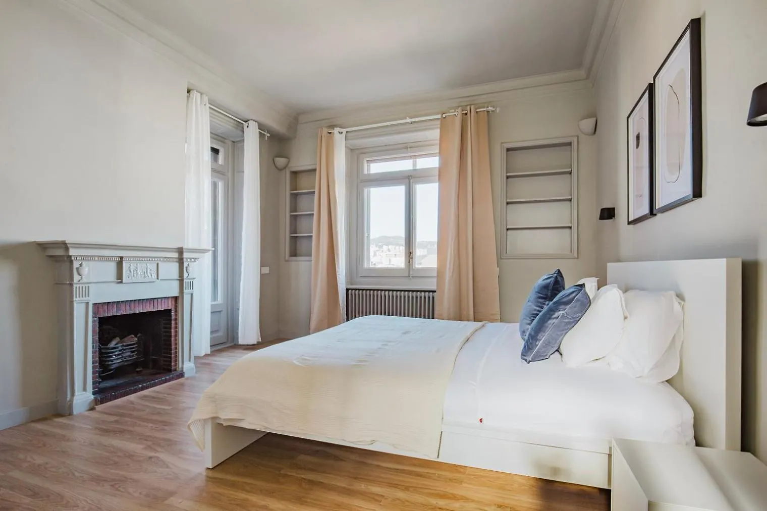 Holiday home Blueground La Dreta Balcony Ac Nr Sagrada Bcn-174 Villa Barcelona